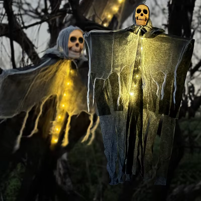Light-Up Hanging Skull Ghost Halloween Decoration thumbnail 7